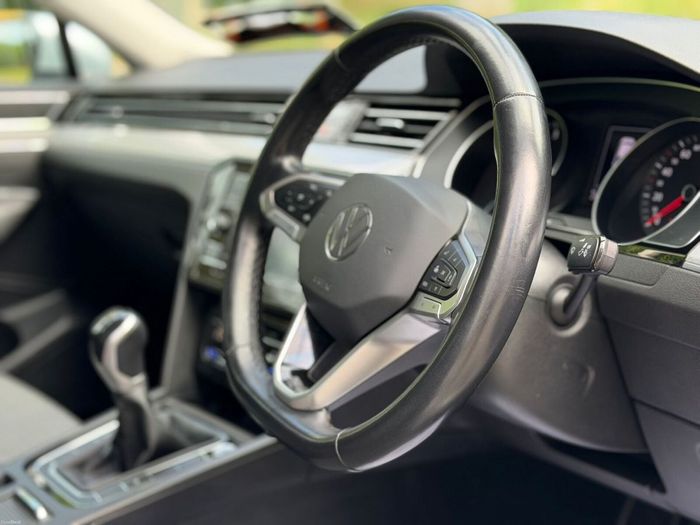 Volkswagen Passat 2022