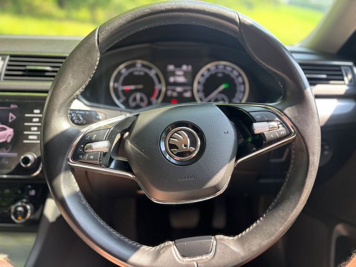 Skoda Superb 2021