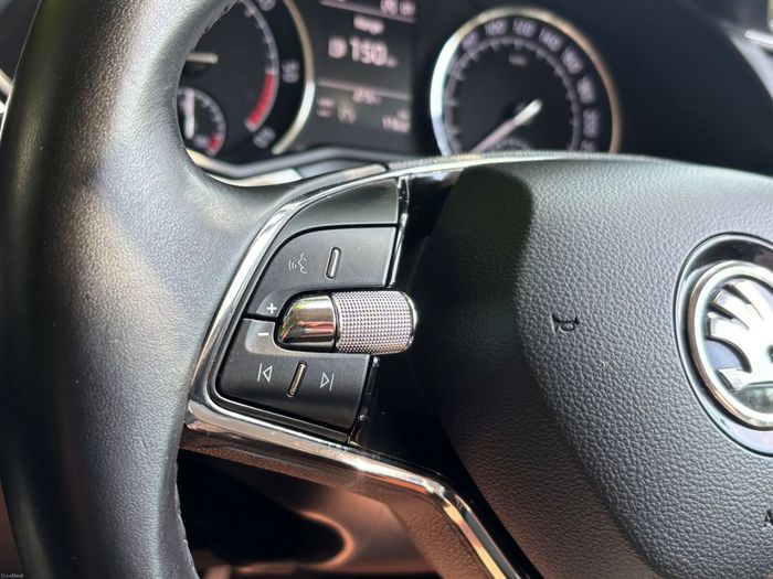 Skoda Superb 2021