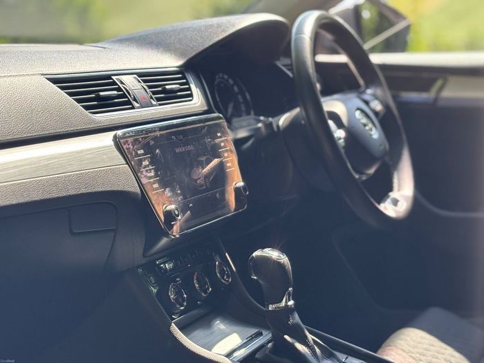 Skoda Superb 2021