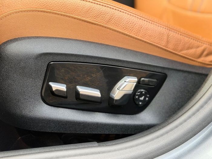 BMW 5 Series 2023