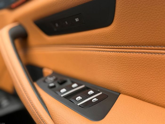 BMW 5 Series 2023