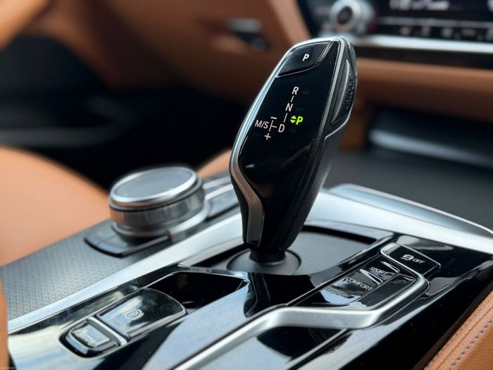 BMW 5 Series 2023