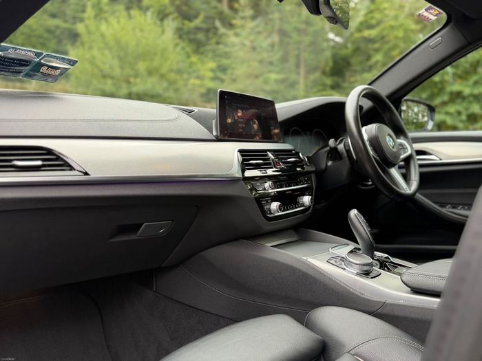 BMW 5 Series 2019