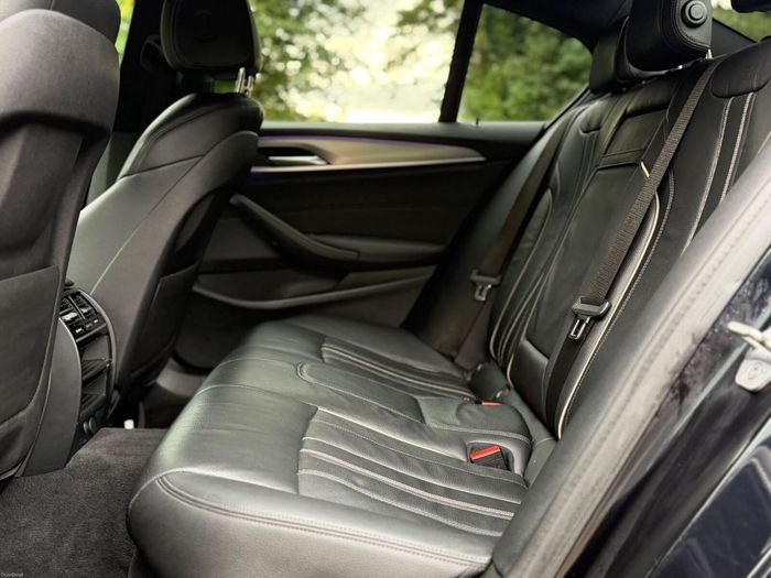 BMW 5 Series 2019
