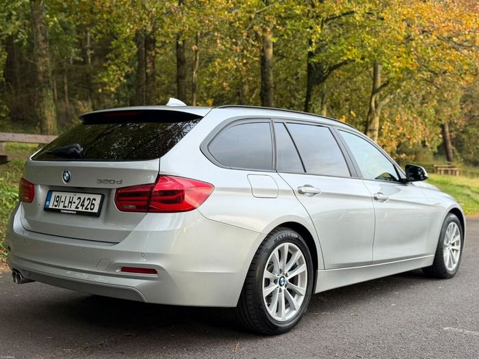 BMW 3 Series 2019