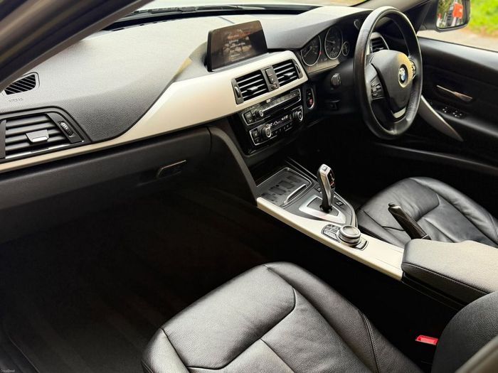 BMW 3 Series 2019