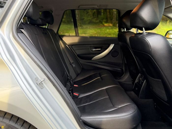 BMW 3 Series 2019