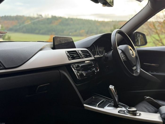BMW 3 Series 2019