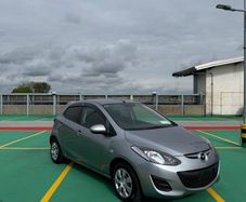 Mazda Demio 2012