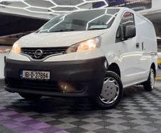 Nissan NV200 2016