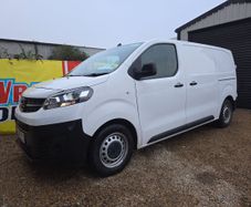 Opel Vivaro 2020