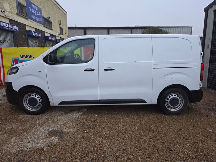 Opel Vivaro 2020