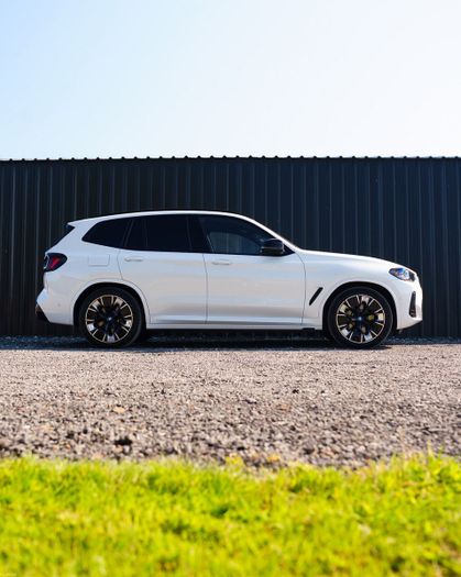 BMW iX3 2022