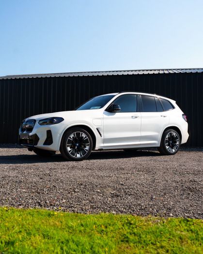 BMW iX3 2022