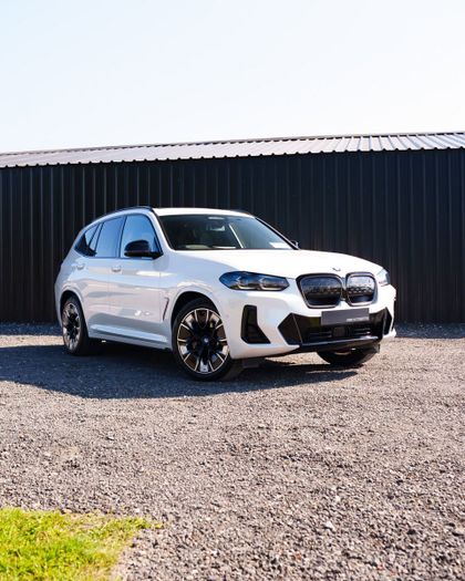 BMW iX3 2022