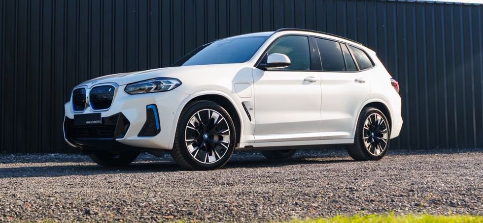 BMW iX3 2022