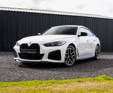 BMW i4 2023