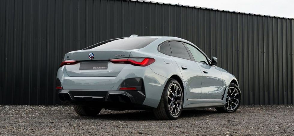 BMW i4 2023