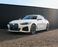 BMW i4 2023