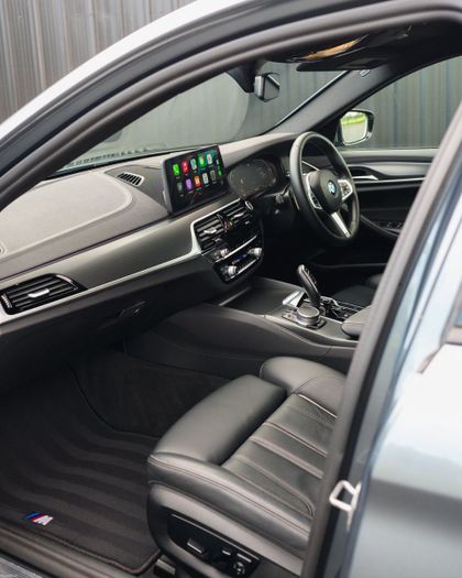 BMW 5 Series 2021