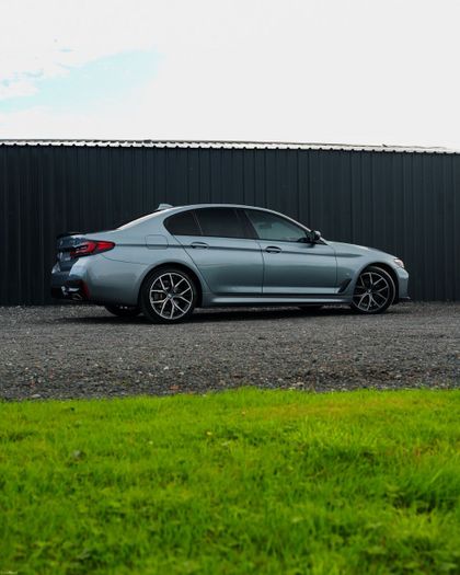 BMW 5 Series 2021