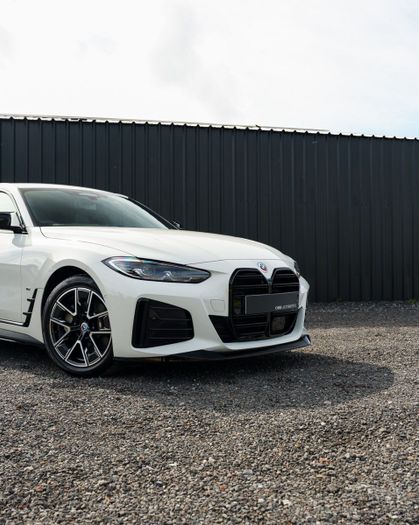 BMW i4 2023