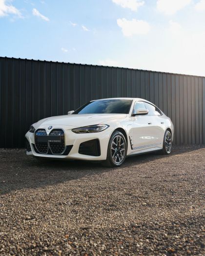 BMW i4 2023