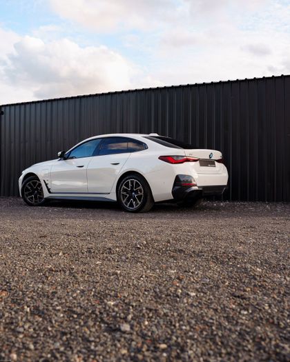 BMW i4 2023