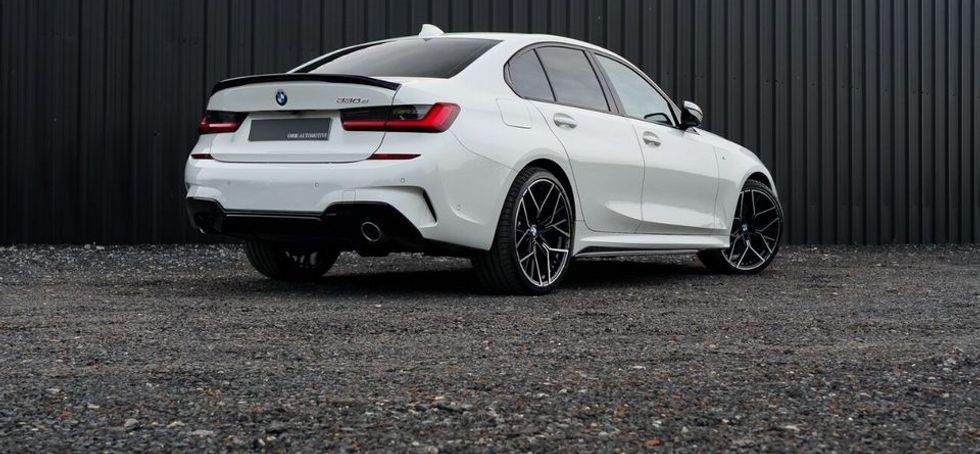 BMW 3 Series 2021