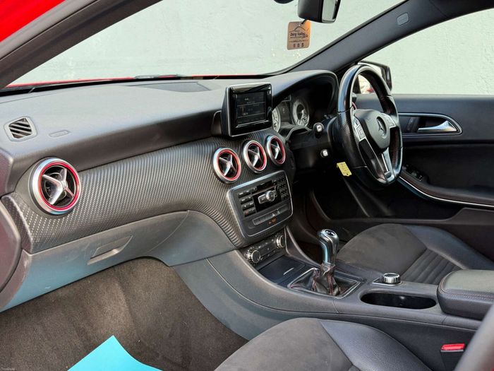 Mercedes-Benz A-Class 2015