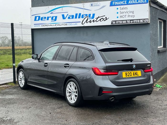 BMW 3 Series 2021