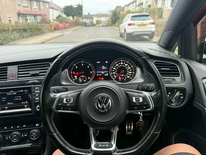 Volkswagen Golf 2014