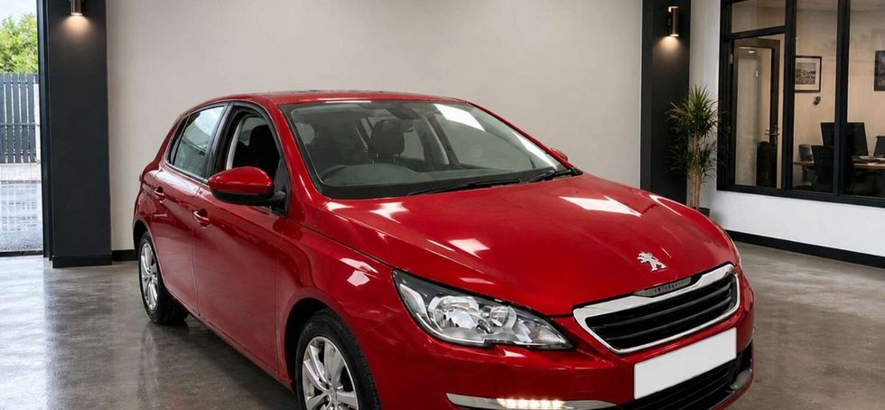 Peugeot 308 2016