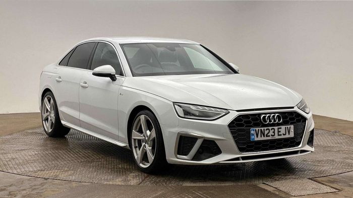 Audi A4 2023