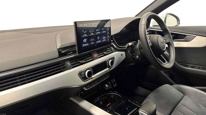 Audi A4 2023