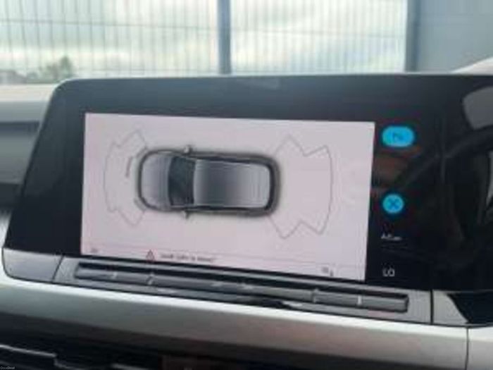 Volkswagen Golf 2021