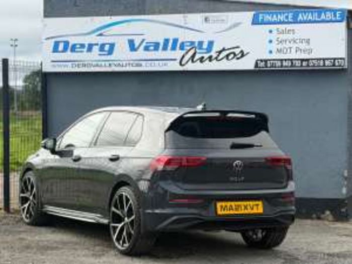 Volkswagen Golf 2021