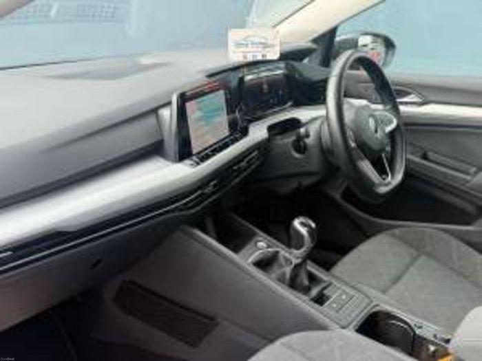 Volkswagen Golf 2021