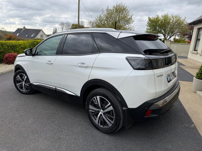 Peugeot 3008 2022