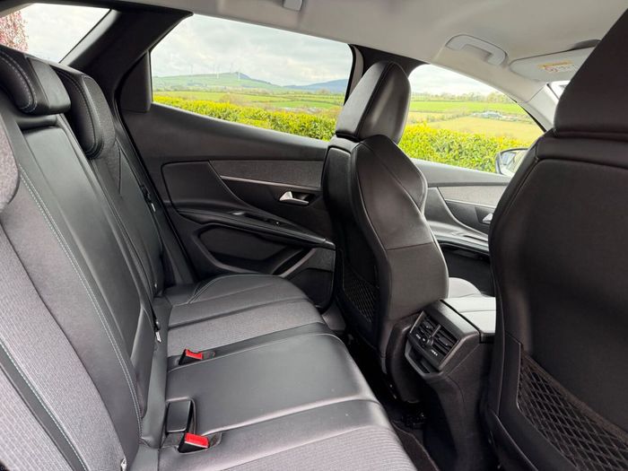 Peugeot 3008 2022