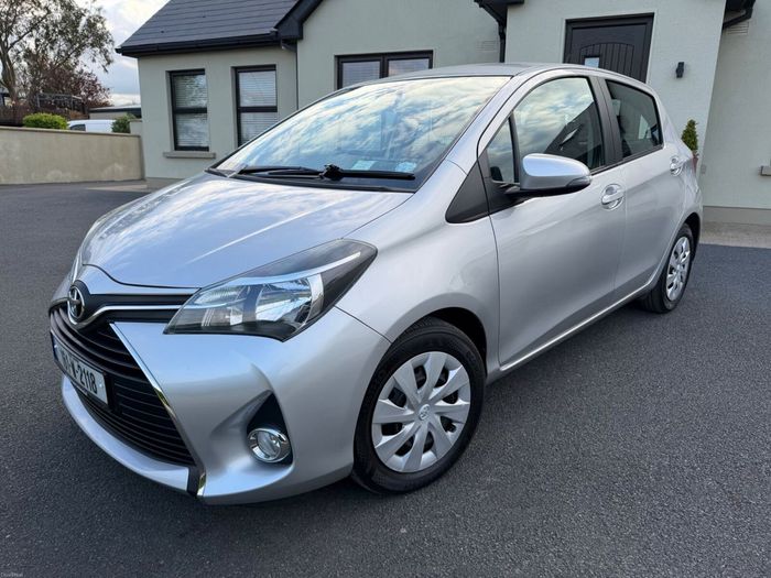 Toyota Yaris 2016