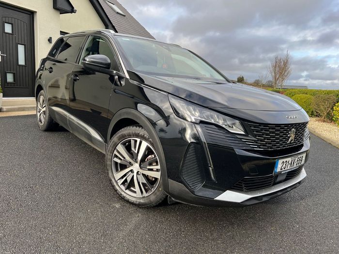 Peugeot 5008 2023