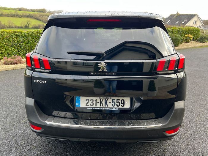 Peugeot 5008 2023