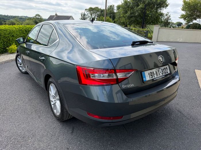 Skoda Superb 2019
