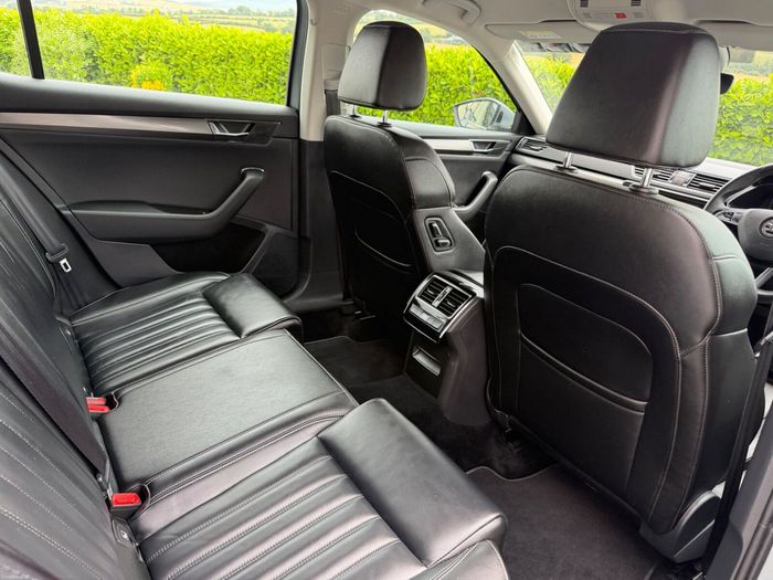 Skoda Superb 2021
