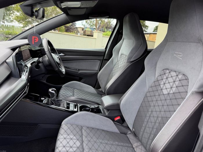 Volkswagen Golf 2022