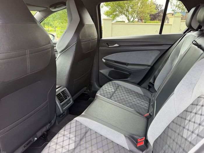 Volkswagen Golf 2022