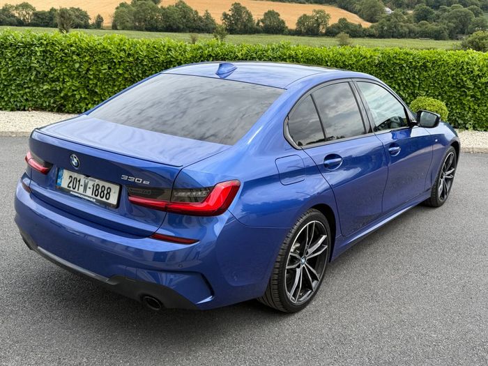 BMW 3 Series 2020