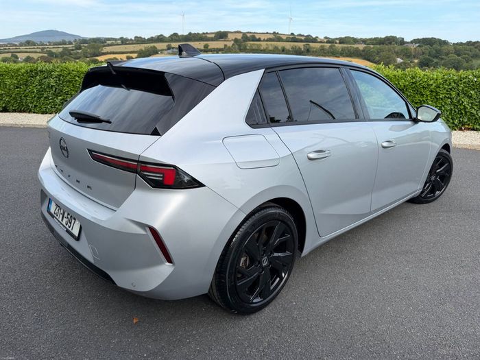 Opel Astra 2023
